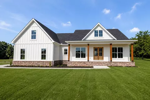 3377 Midland Rd, Shelbyville, TN 37160