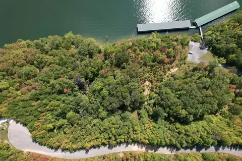 39 Waterside Way, Spring City, TN 37381