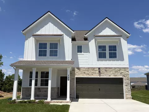 123 Dahlia Dr, La Vergne, TN 37086