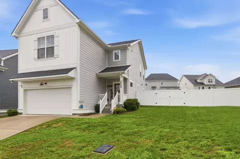 8649 Lawson Dr, Antioch, TN 37013