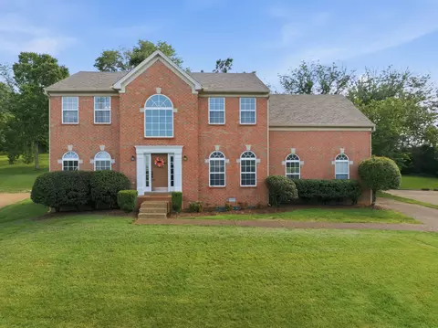 232 Spy Glass Way, Hendersonville, TN 37075