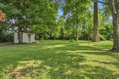 Exterior - 1020 E Lytle St, Murfreesboro, TN 37130 photo 5 of 8