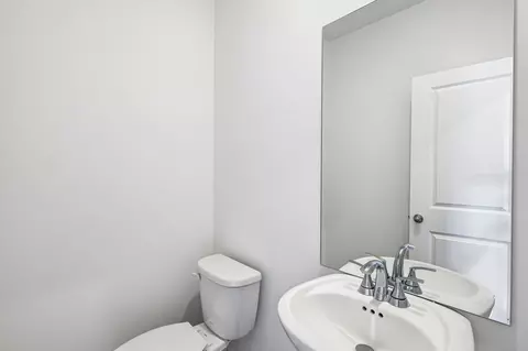 Bath - 2917 Citrine Dr, Murfreesboro, TN 37127 photo 1 of 4