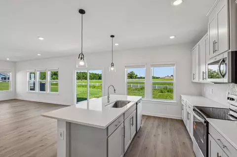 Kitchen - 2933 Citrine Dr, Murfreesboro, TN 37127 photo 4 of 4