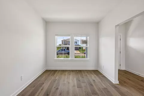 Living - 2933 Citrine Dr, Murfreesboro, TN 37127 photo 5 of 5