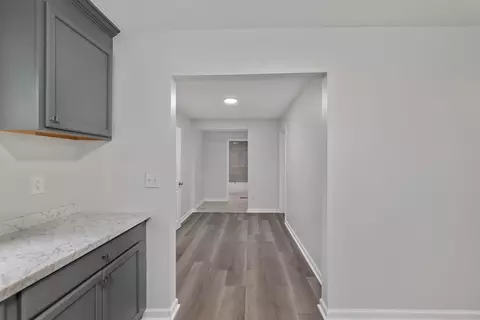 Entry Way - 225 Vine Cir, Loretto, TN 38469 photo 1 of 2