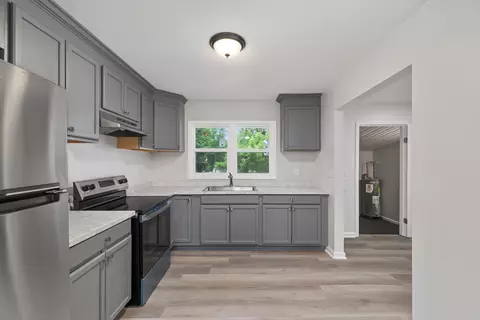 Kitchen - 225 Vine Cir, Loretto, TN 38469 photo 1 of 2