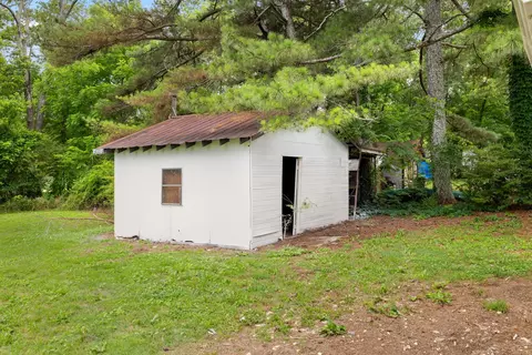 Exterior - 225 Vine Cir, Loretto, TN 38469 photo 6 of 6