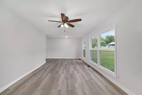 Living - 225 Vine Cir, Loretto, TN 38469 photo 1 of 3