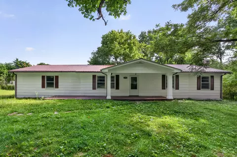 2385 Midway Rd, Smithville, TN 37166