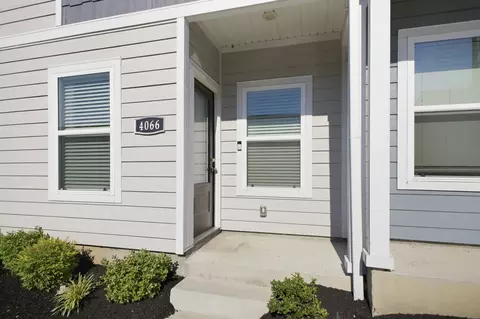4066 Cody Dr, La Vergne, TN 37086