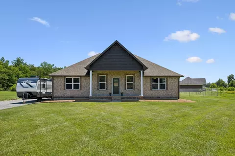 2892 Highway 52 E, Lafayette, TN 37083
