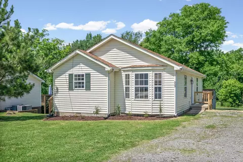 922 Martin St, Clarksville, TN 37040