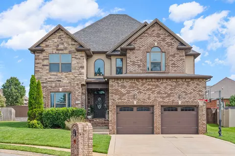 295 Castleton Ct, Clarksville, TN 37043