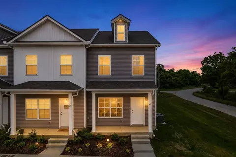 347 Kristen Ct, Columbia, TN 38401