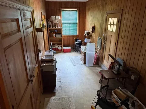 Entry Way - 105 3rd Ave E, Springfield, TN 37172 photo 2 of 2