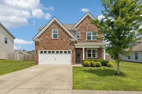 3041 Commonwealth Dr, Spring Hill, TN 37174