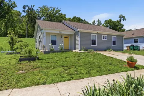 2501 Vista Ln, Nashville, TN 37207