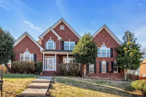 5504 Brookshire Dr, Nashville, TN 37211
