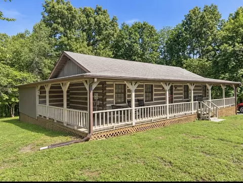 312 Grand View Dr, Smithville, TN 37166