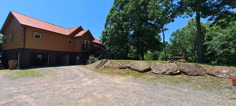 1027 Garland Hollow Rd, Pegram, TN 37143