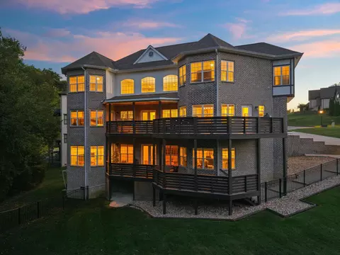 123 Chesapeake Ct, Lebanon, TN 37087