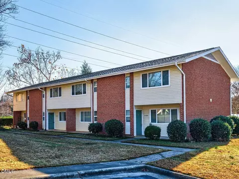 2304 Champion Ct, Raleigh, NC 27606