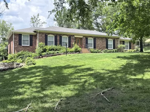 631 Forest Park Dr, Brentwood, TN 37027