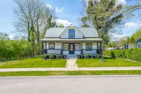 213 Southern College St, Graysville, TN 37338