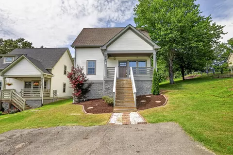 2143 Bell St #A, Ashland City, TN 37015