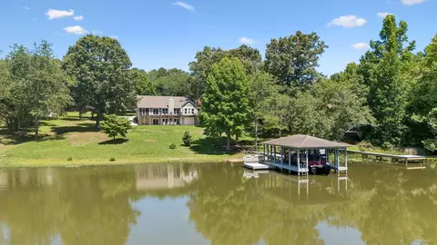 257 Mcarthur Ln, Birchwood, TN 37308