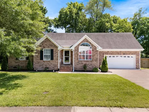 367 Meigs Dr, Murfreesboro, TN 37128