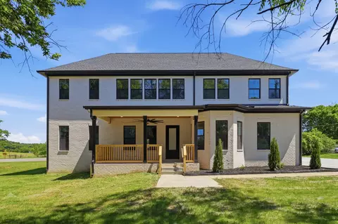 Exterior - 606 Rucker Rd, Murfreesboro, TN 37127 photo 5 of 6