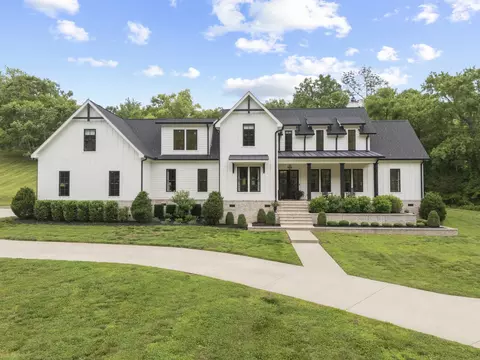 835 Hogans Branch Rd, Hendersonville, TN 37075