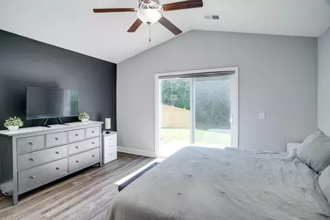 Bedroom - 826 Cedar Ln, Springfield, TN 37172 photo 1 of 5