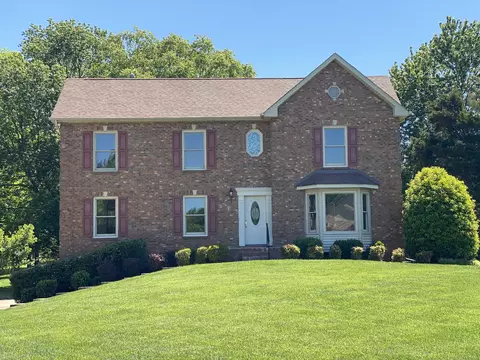 211 Chelsea Ct, Clarksville, TN 37043