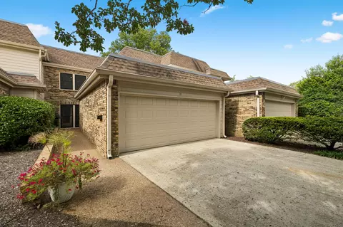 401 Bowling Ave #15, Nashville, TN 37205