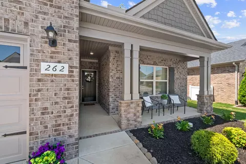 262 Thorpe Dr, Spring Hill, TN 37174