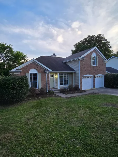 1120 Dawnwood Dr, Old Hickory, TN 37138