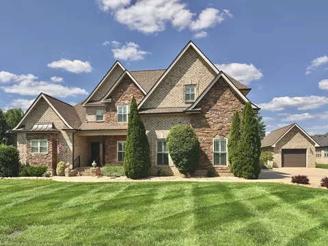 3126 Robinwood Dr, Murfreesboro, TN 37128