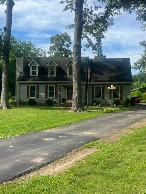 400 Sharondale Dr, Tullahoma, TN 37388