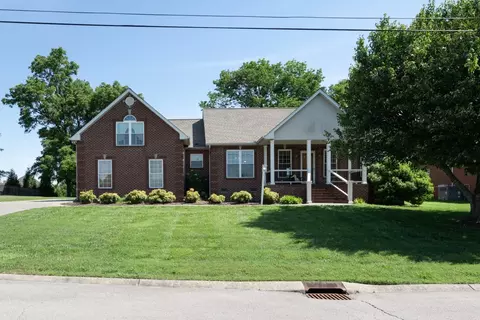 291 Bayhill Dr, Gallatin, TN 37066