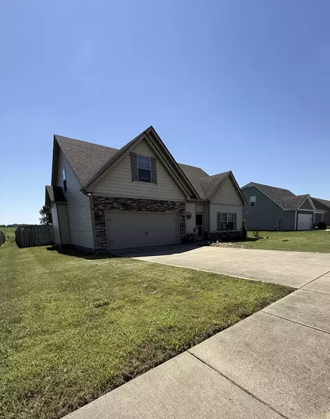 212 Ralen Ave, Christiana, TN 37037