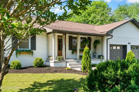 8616 Tervada Dr, Knoxville, TN 37931