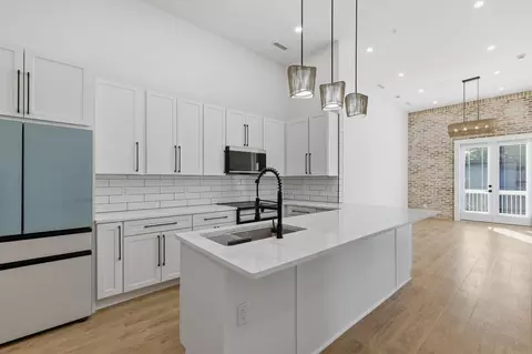1600 10th Ave N #203, Nashville, TN 37208