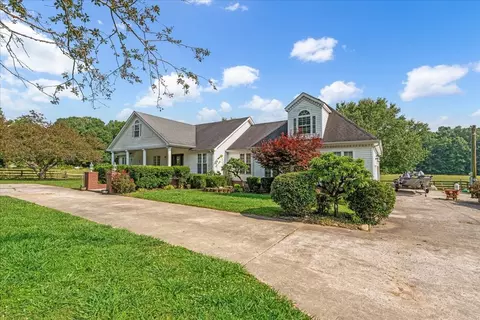 431 Jack Thomas Dr, Manchester, TN 37355
