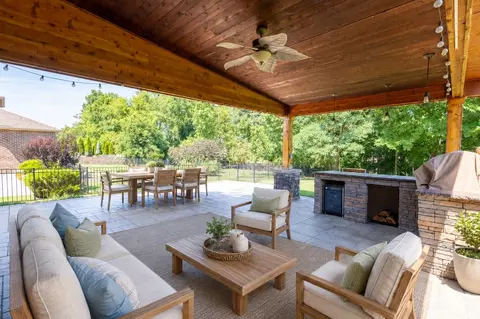 138 Sandpiper Cir, Hendersonville, TN 37075