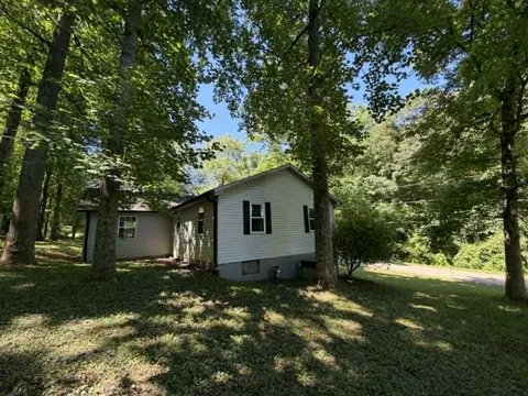 Exterior - 716 Mountain View Dr, Morrison, TN 37357 photo 2 of 3