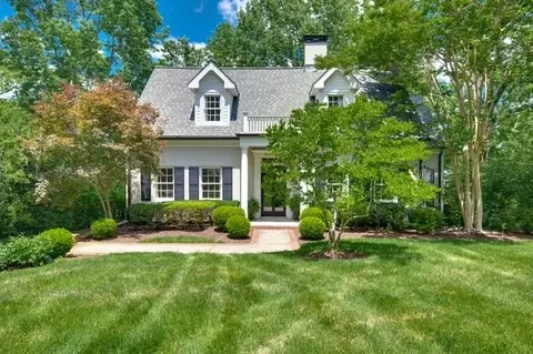4324 Signal Hill Dr, Nashville, TN 37205
