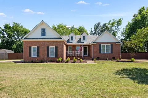 206 Brentmeade Dr, Murfreesboro, TN 37130